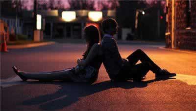 从分手到复合,最全的挽回干货,用对方法前任主动求和好_伊度情感