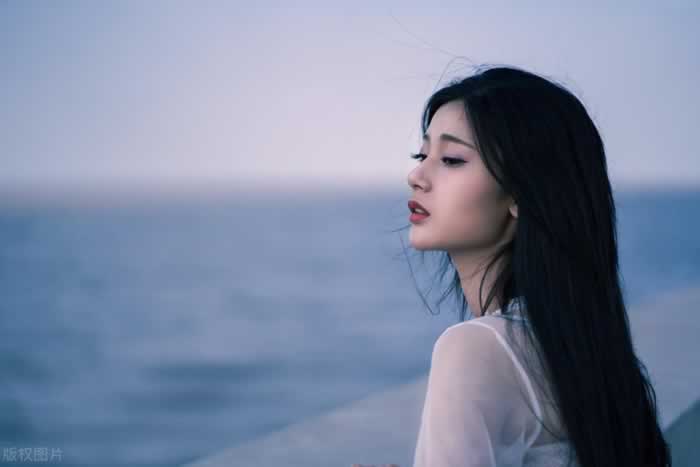 为什么男人明明很爱你，又在外找情人？无非这3个原因_伊度情感