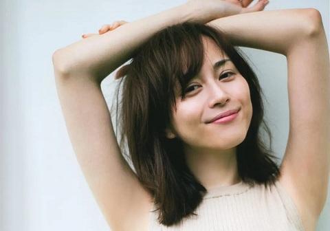 女生说不用是什么意思，要还是不要？_伊度情感