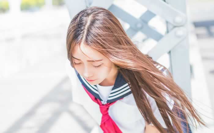 女人没教养的几个表现，千万不要有！_伊度情感