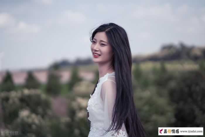 被男人宠爱一生的女人，往往都有3个“硬实力”，你有吗？_伊度情感