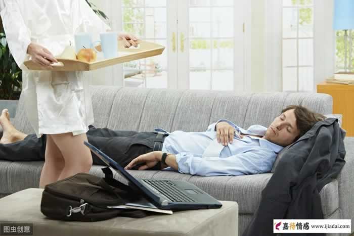 感情中男人这三个“调皮”才是女人想要的，你做到了女人会更爱你_伊度情感