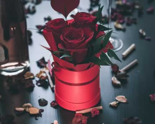 男人最容易出轨的三个时期，原配重点关注才能防止第三者的出现