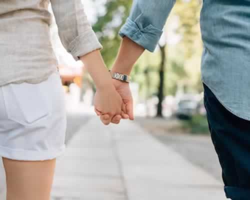 出轨男人净身出户也要娶小三就是真爱？男人可比原配想的现实