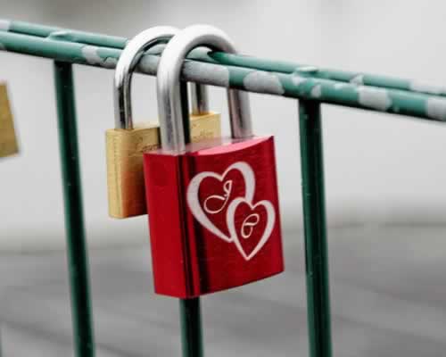 揭秘小三勾引男人出轨的招术