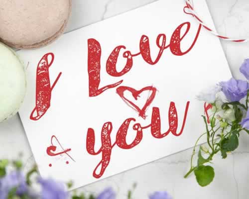 如何判断她是否对你有意思？直白解读女性好感信号